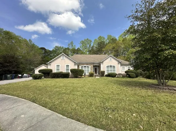 4065 Pate Branch Ct, Loganville, GA 30052