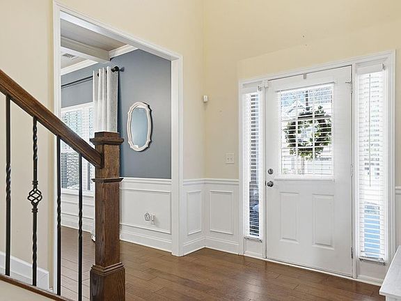 3rd image of 1196 Clear Stream Rdg