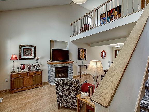3rd image of 5538 Sparkle Stone Cres