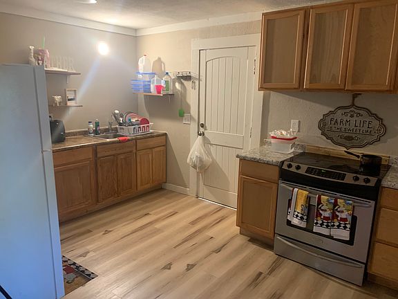 2nd image of 6200 Sondu Ave #B