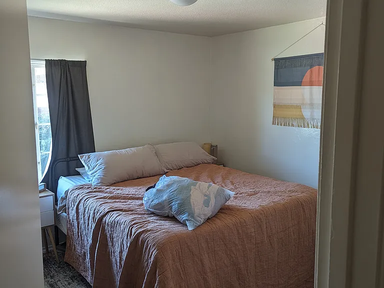Second bedroom