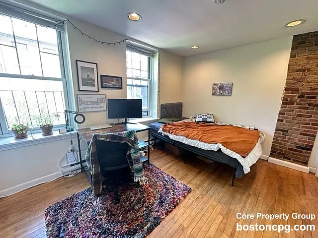 Studio, 1.0 bath, $2,000 — Photo 2