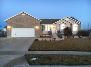 2487 S Allison Way, Syracuse, UT 84075