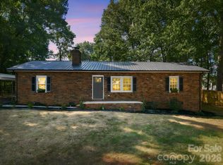 3231 Frazier Dr, Claremont, NC 28610