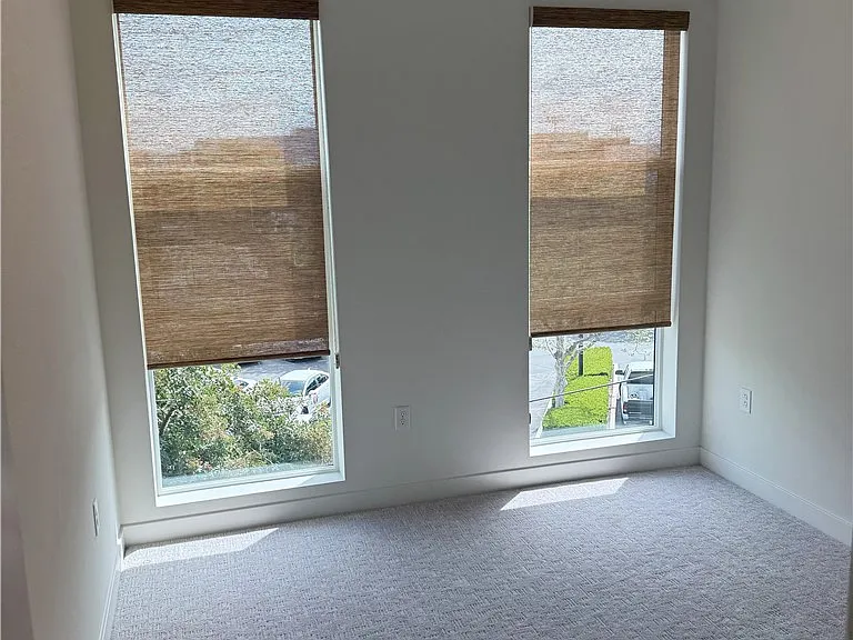 1816 E 1st St #450 — Photo 27