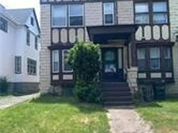 1726 Holyoke Ave, East Cleveland, OH 44112
