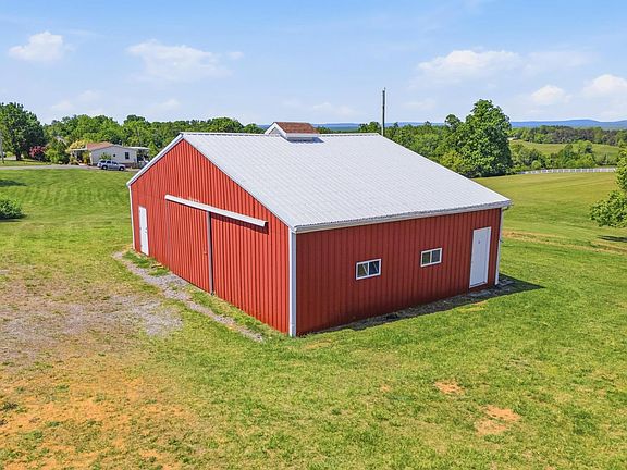 5th image of 1147 Hickory Cove Ln
