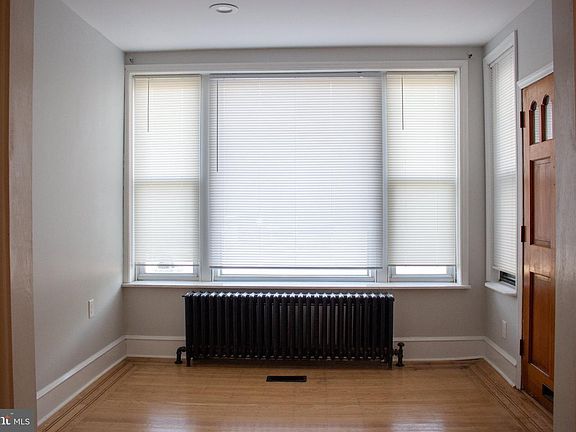 4th image of 5910 Henry Ave