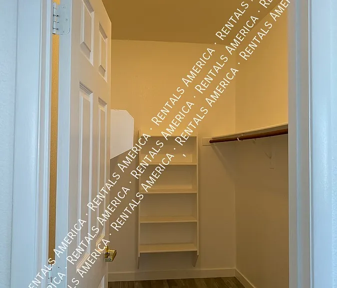 401 Amber Pine St #208 — Photo 17