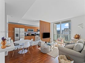 244 Biscayne Ave