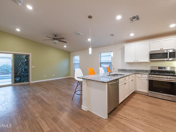 5th image of 6230 S 34TH Drive