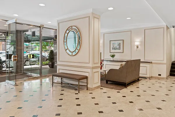 Sold by Mont Sky Real Estate | media 11