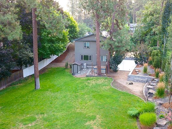 2nd image of 4310 S Hollow Ct