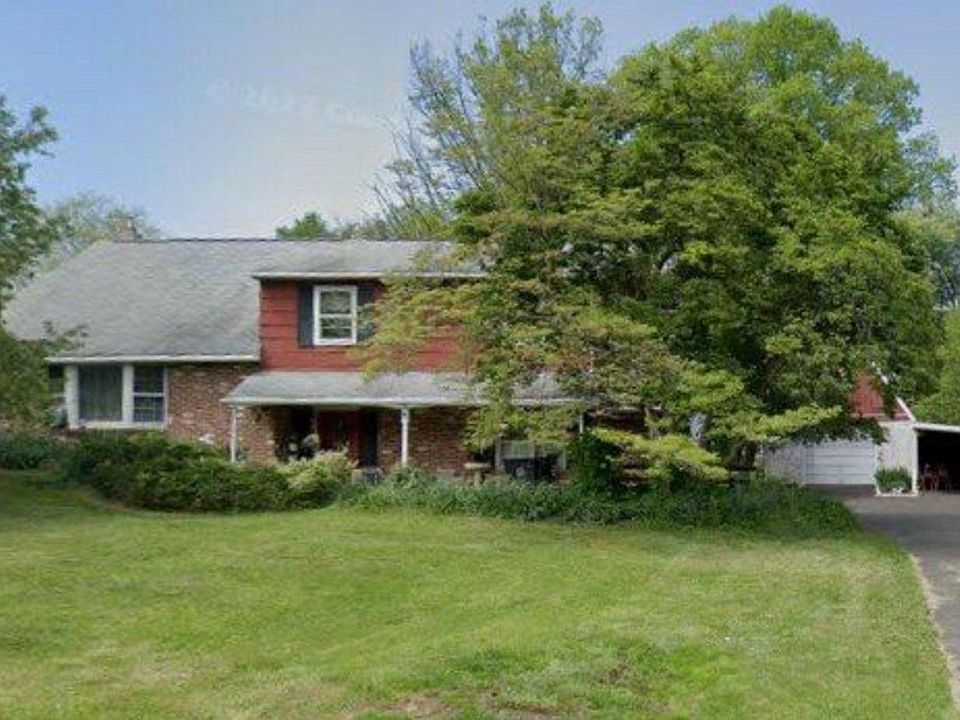 1st image of 26 E Robin Rd