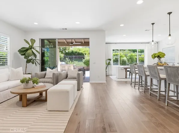 4 Cerro Ct, Mission Viejo, CA 92694