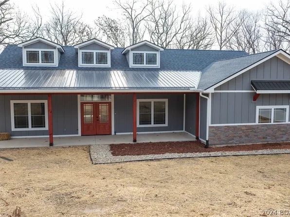 1160 Grand Point Blvd, Sunrise Beach, MO 65079