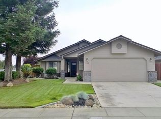 293 Indiana St, Woodbridge, CA 95258