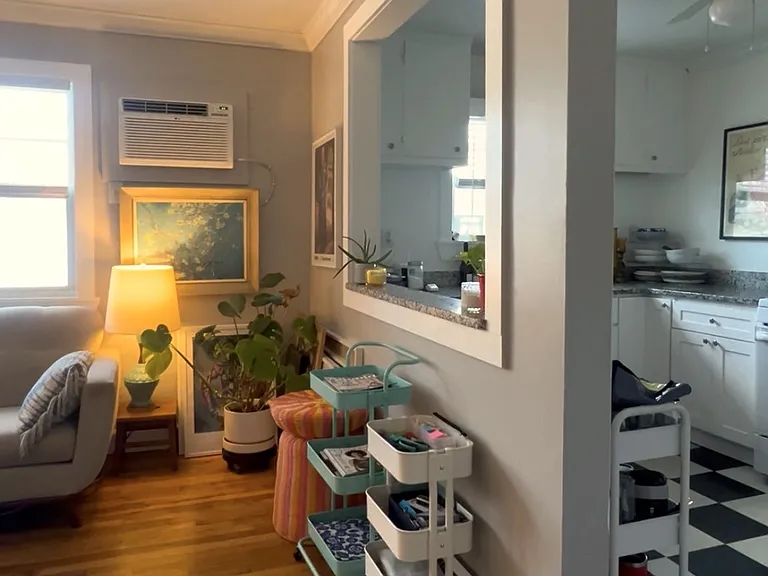 282 9th St NE #10 — Photo 17