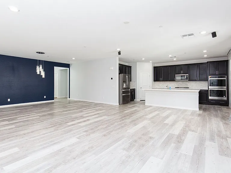 12586 Huckleberry Oak Ave — Photo 8