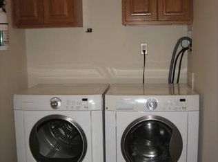 52178 Lexington Ln, Chesterfield, MI 48051
