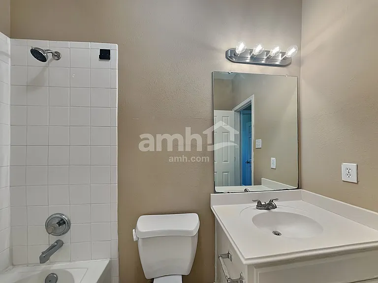 7418 Jacobs Well Dr — Photo 17