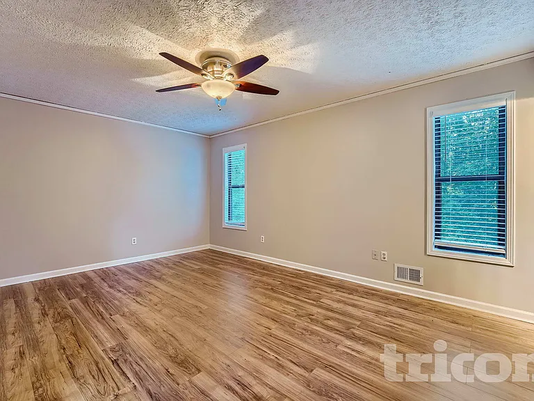 134 Little Brook Dr — Photo 16