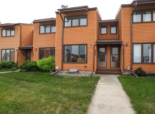 2227 4th Ave S, Moorhead, MN 56560