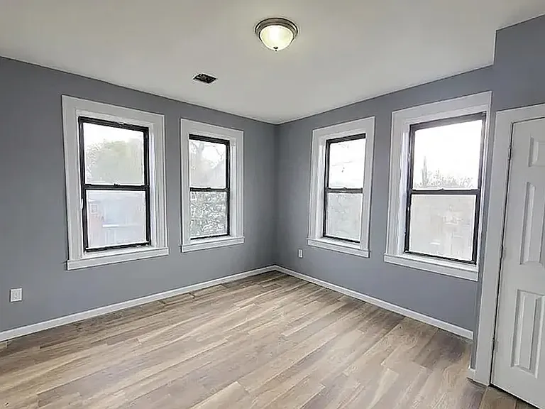 123 Osborne Ter #15-77 — Photo 5
