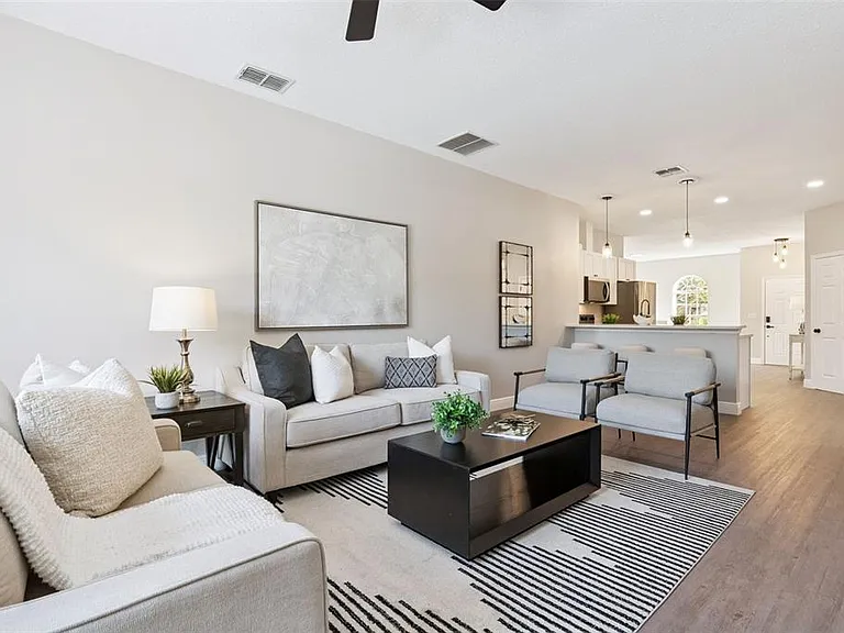 1209 Cathcart Cir — Photo 4