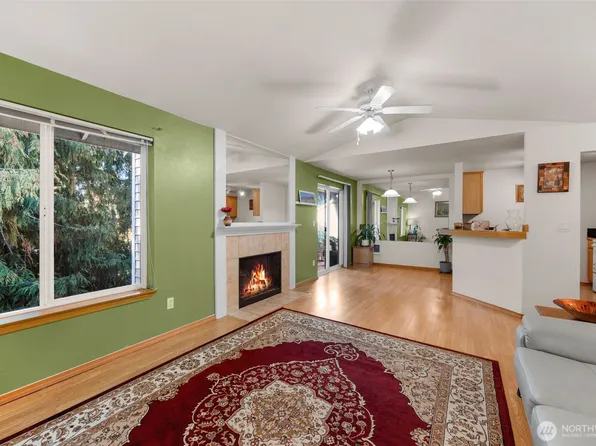 1009 112th Street SE #B305, Everett, WA 98208