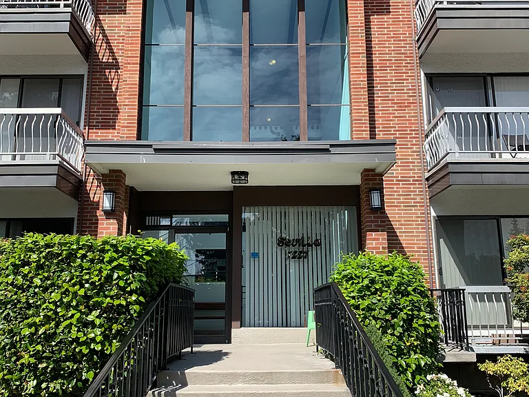7227 Arcola St #3 — Photo 9