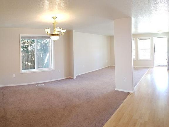 4th image of 16515 NE 45th St