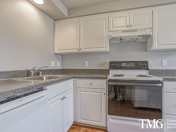5th image of 1809-1811 SE 146th Ct