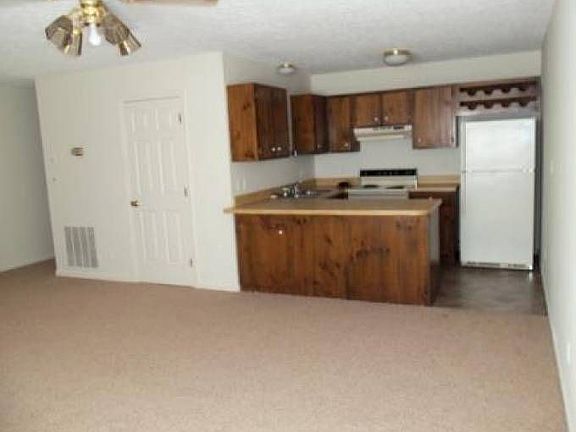 Living Room/Kitchen