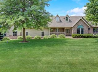 6233 Templeton Ter, Sun Prairie, WI 53590