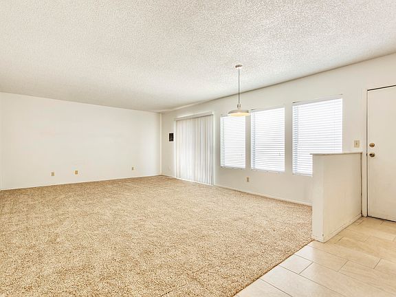 3rd image of 6371 N Orange Tree Dr