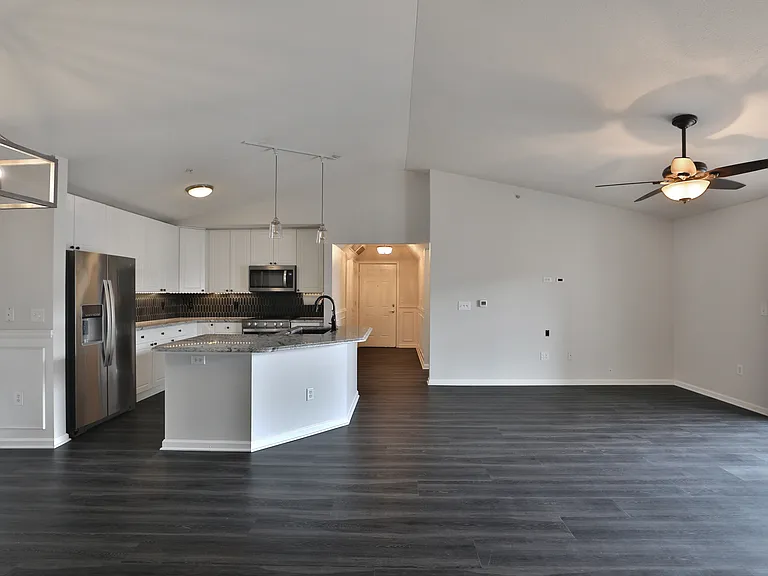 763 Hidden Springs Dr — Photo 12