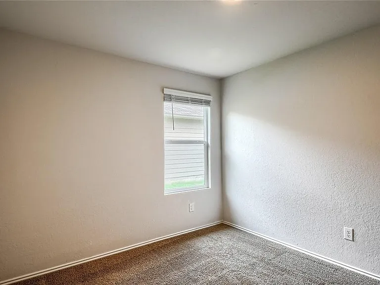 745 Adler Way — Photo 24