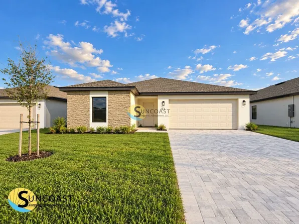 163 Jessamine Ln, Lady Lake, FL 32159