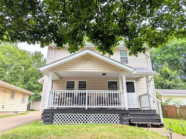 1263 Herberich Ave, Akron, OH 44301