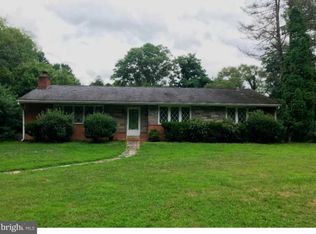 149 Hunt Club Ln, Newtown Square, PA 19073