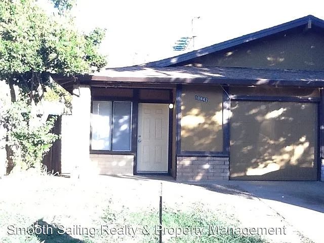 10942 Nogalera Way photo 1