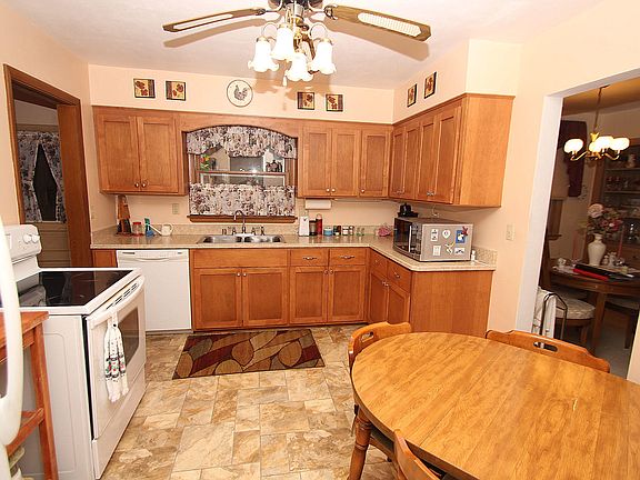 2nd image of 7704 N 50th St