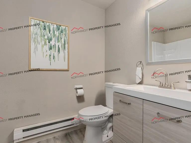 R44 Woodland Apartments — Photo 11