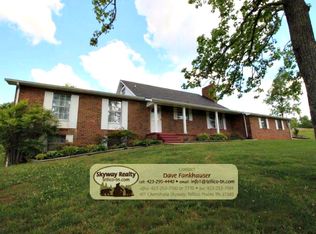 115 Everhart Rd, Tellico Plains, TN 37385
