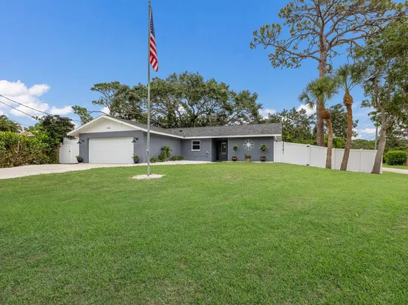 8985 Pohoy Ave, Sarasota, FL 34231