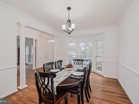 4th image of 7012 Clifton Knoll Ct
