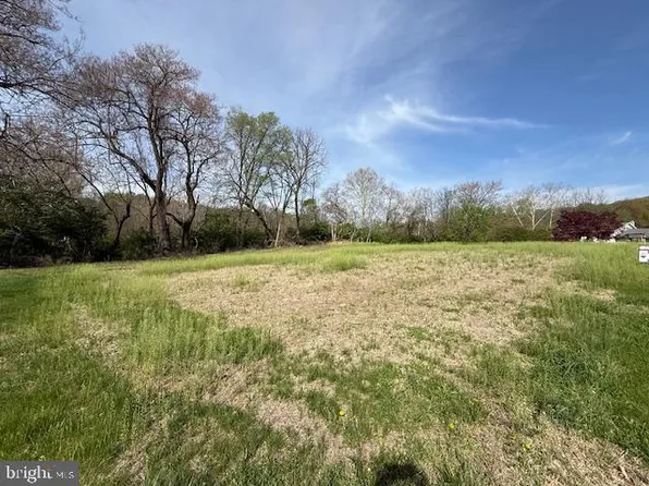 36 Hearthstone & Colin Ct, Reading, PA 19606