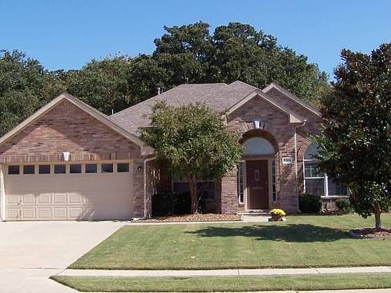 2nd image of 8009 Settlement Dr