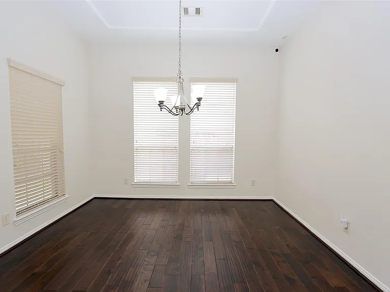 24322 Bella Florence Dr — Photo 4